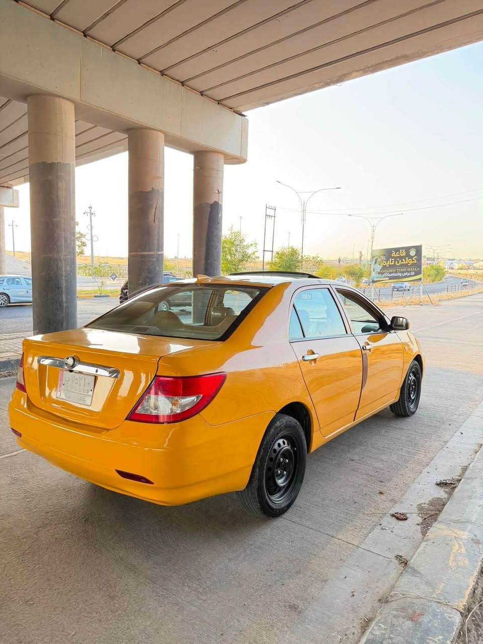 سلام عليكم BYD موديل ٢٠١٣ سيارة كلش نضيف
شرط تحويل و محرك و كير كلشي بشرط  مشروع وطني 
للأستفسار ***********
سعر ٥١ بيها مجال قليل
