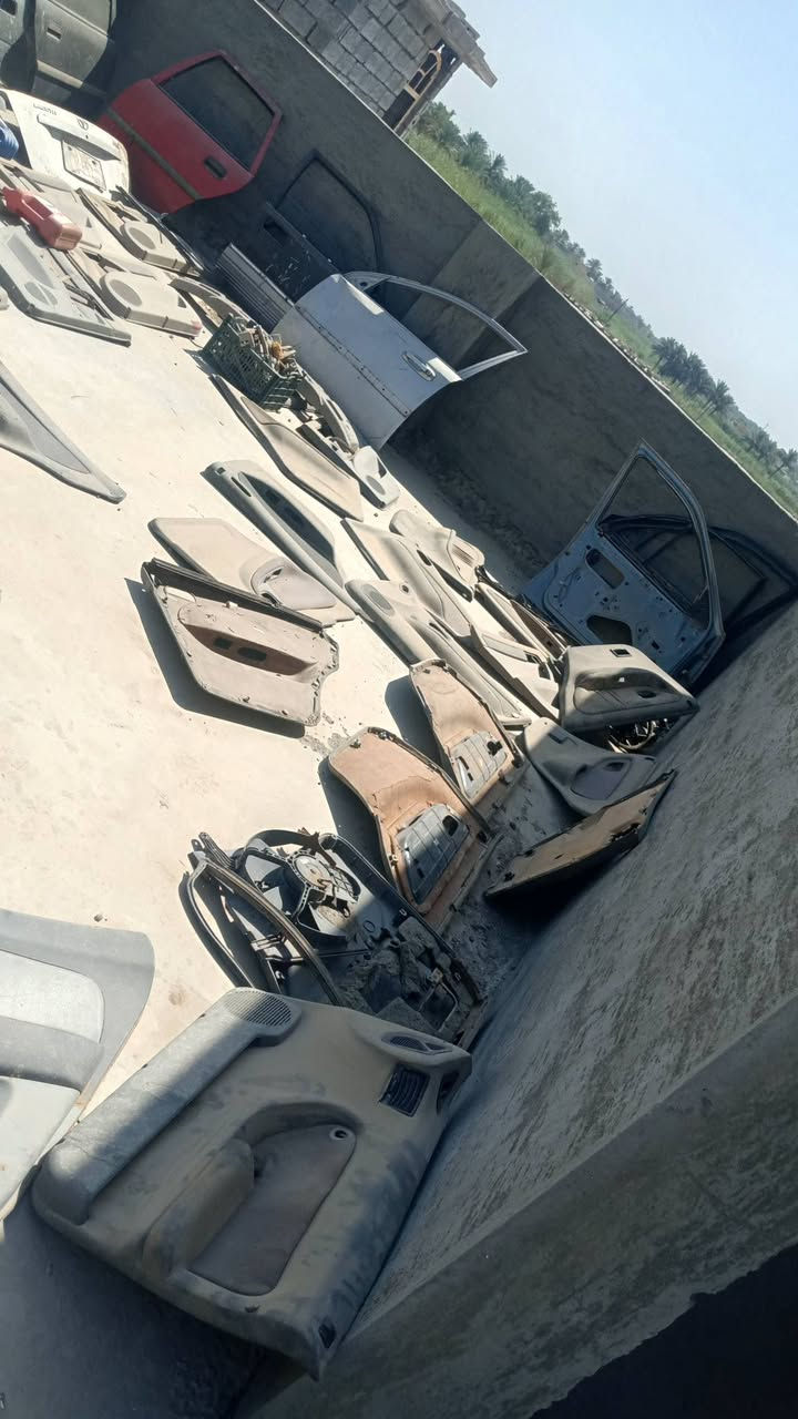 السلام عليكم غراض انواع سيارات قديمة لبيع شلع مكان الفلوجة رقم الموبايل ***********.    غير متواجد عل فيس فقط اتصال
