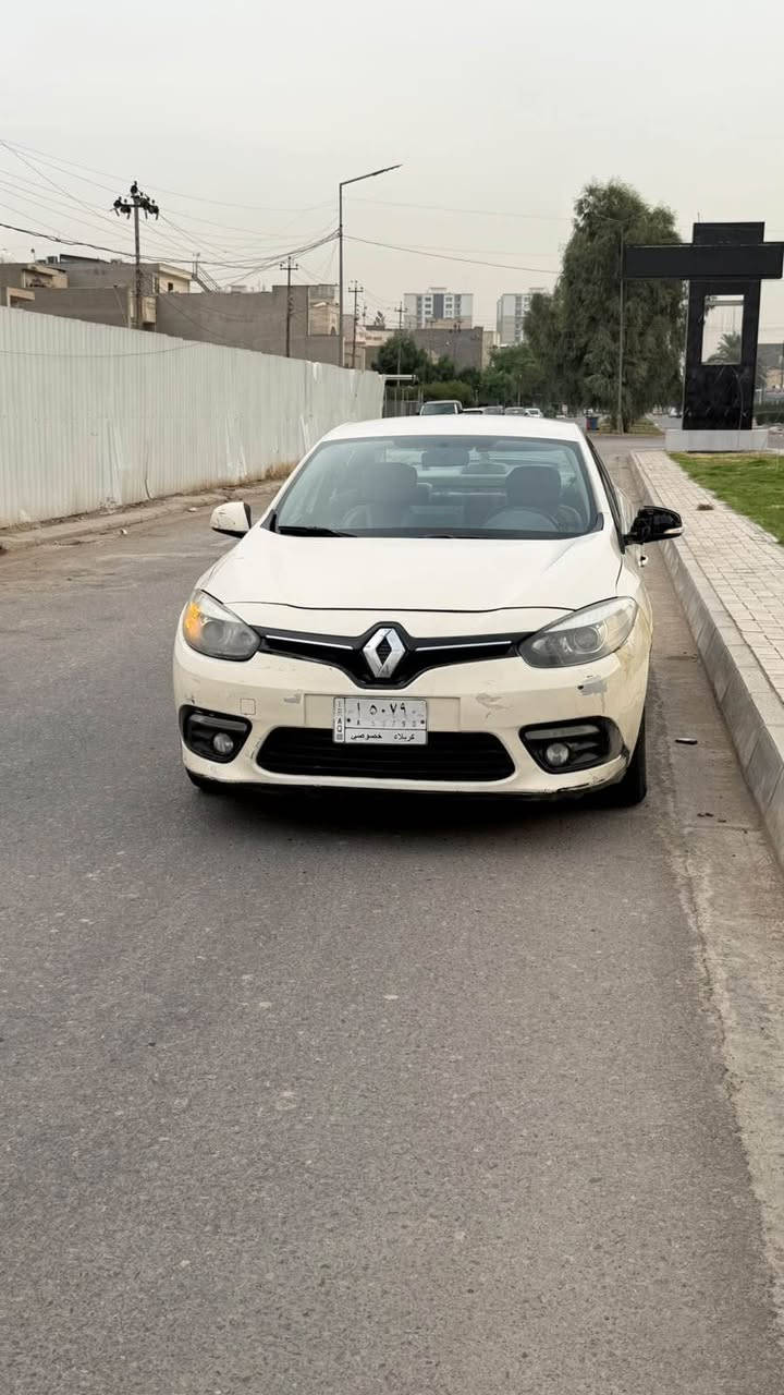 رينو • ٢٠١٦ • ٤٤ ورقة