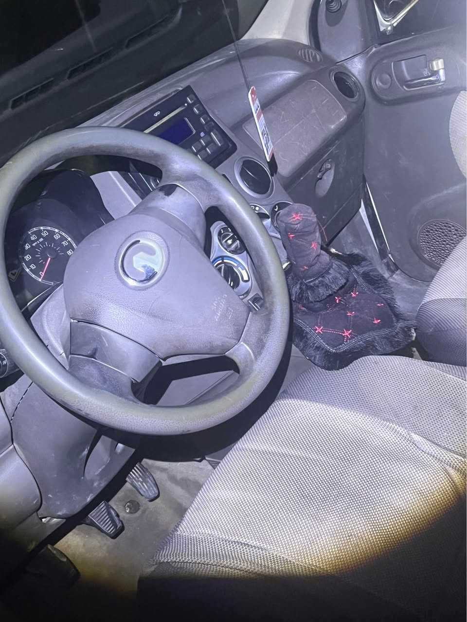 ٢٠٠٩ • جير عادي • قطع جديدة