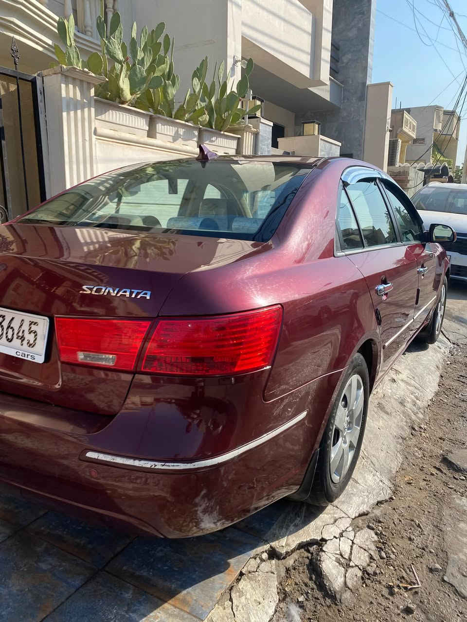 سوناتا موديل 2010 جاهزه مابيهه تقص كير محرك صدر تبريد حجم المحرك 2400 السعر 11500$ بيع او مراوس حسب القناعه *********** بغداد
