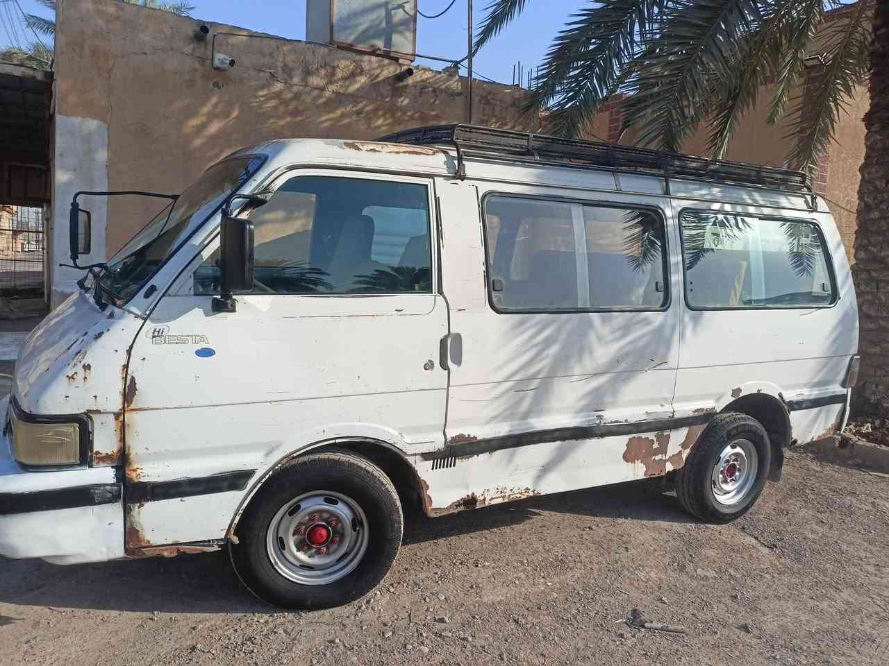 السلام عليكم ورحمة الله 
كيا بستا سنوية 2029 تريد وكالة تريد تحويل 
تخم تاير جديد محرك مجفت جديد كير اكسل خير من الله 
كهربائيات شغالة مصفرة هيئة وغرامة ممطلوبة ولاربع 
ديالى الغالبية *********** السعر 30 وبيها مجال
