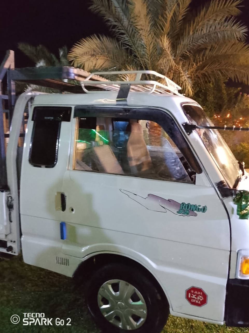 سلام عليكم كيا بنكو 95 للبيع سياره خير من الله مكينه كير  اكسن رقم شاصي حداديه الستفسار اتصل ***********

نص مكتوب في الصور:
- TECNO SPARK Go 2