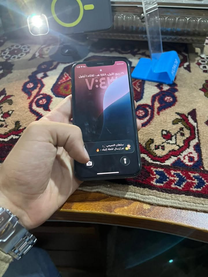 السلام عليكم ايفون 11 برو البطاريه 73 مساحه 64 الجهاز ممفتوح ونضيف فقط الفيس ايدي متوقف بسبب التحديث السعر 225 للتواصل***********
