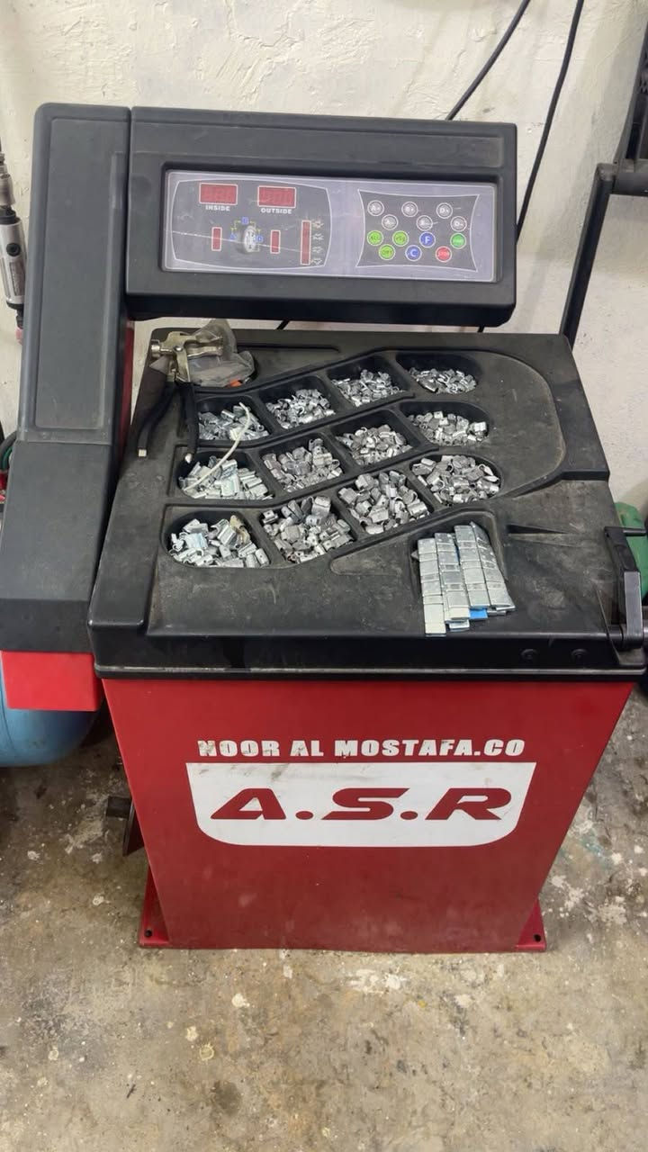 سلام عليكم جهاز بلنص جديد مستعمل اسبوع واحد فقط للبيع السعر 750 الف وبيه مجال اشويه عنوان بغداد الامين شارع البانزين خانه رقم موبايلي/***********
