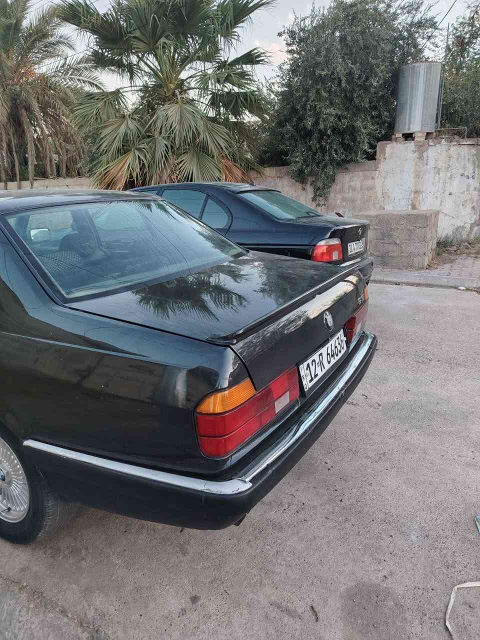 بي ام 735 موديل رقم وسنوية جديده السياره نضيفه وحلوه مال بيت مكان كركوك للاستفسار اكثر اتصل عل رقم *********** كركوك, العراق
