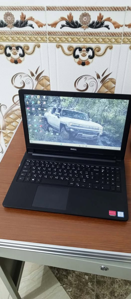 السلام عليكم للبيع لابتوب DELL Vostro 3578

الرام 16كيكا بايت 

الهارد سامسونج SSD 1TB

المعالج intel Core i7 الجيل الثامن

التخزين  Samsung SSD 1 TB

الشاشة 15.6

كرت الشاشة  Intel UHD 620 المدمج     والمنفصل Radeon 520 TM

تحتوي على كرت شاشة خارجي وداخلي

نضام التشغيل win 11pro

للبيع قيم بل يرظي الله ولا تكسر بالحلال 

ملاحضة الابتوب لا يوجد به اي خلل  والله شهيد على ما اقول

للاتصال ***********

الخاص مفتوح

