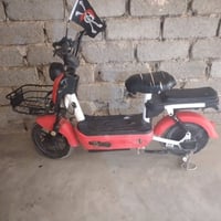 دراجة شحن • نضيف • بدها بطاريات