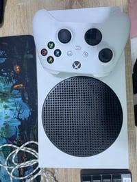 اكس بوكس سيريس اس • نظافة ٩٩ • ماوس كيبورد RGB