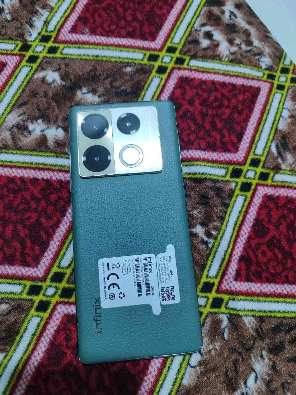 مبايل للبيع بيع مستعجل
نوع الهاتف انفنكس نوت 40برو 5g مبايل جديد ب الكارتون كل ملحقات كامله 

السعر 300وبي مجال مبايل ابد مامستعمل بس جبته وضميته 

للتواصل واتساب ***********
