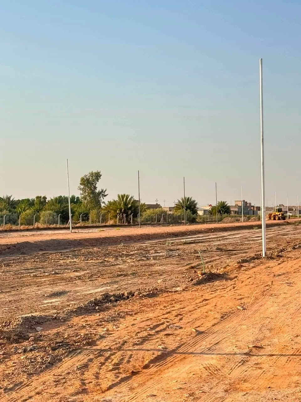 السلام عليكم
يوجد قطع طابو زراعي سند 25 الموقع حي المين 

عمود 649 نزله معمل الكاشي  دخل مجمع الكوثر السكني  

بسعار مناسبه 
تحويل مباشر 

مع كافة الخدمات

ماء +كهرباء+ تبليط مع اناره ليليه +ارصفه 

الاستفسار الاتصال ***********
***********
