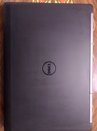المعالج: i7-6820HQ 🔹 الرام: 16GB 🔹 كرت الشاشة: NVIDIA Quadro M1000M 🔹 ...