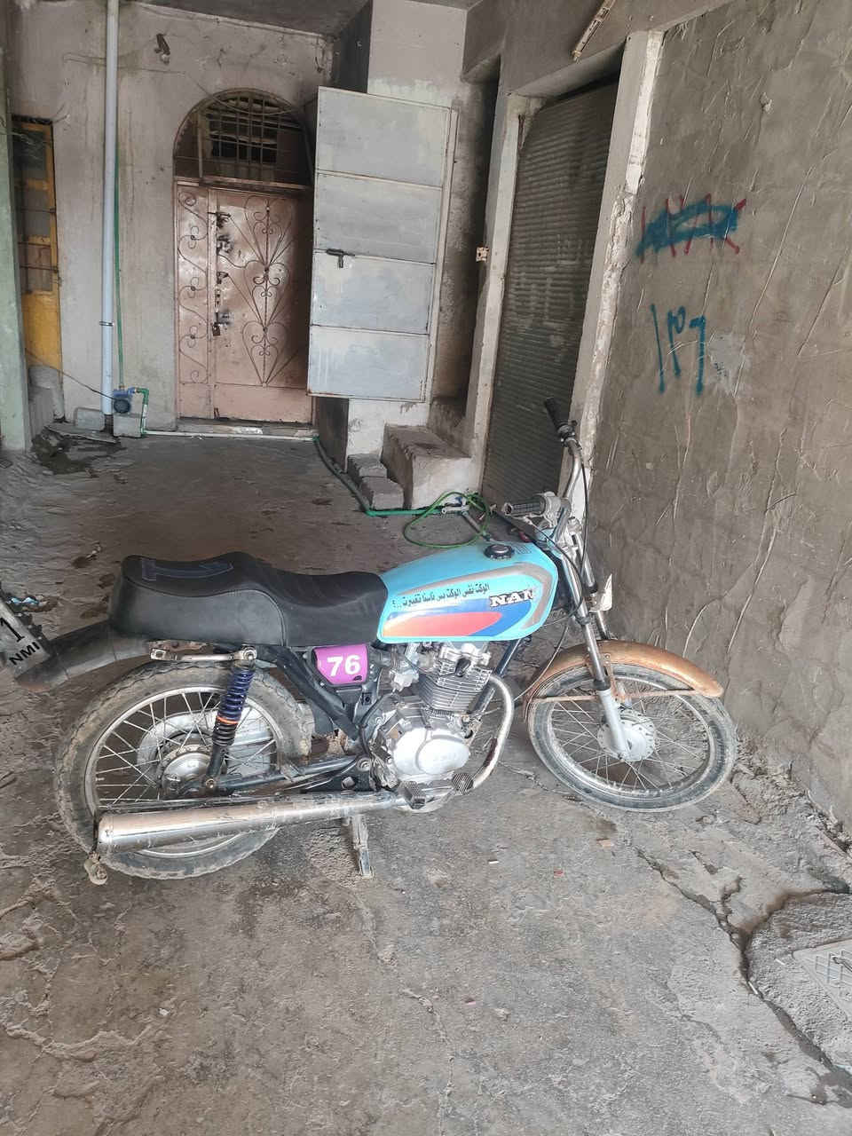ماطور نامه للبيع السعر 400 بي مجال بسيط مكاني موصل ايسر حي انتصار شارع 30 رقم موبايل *********** بي واتساب
