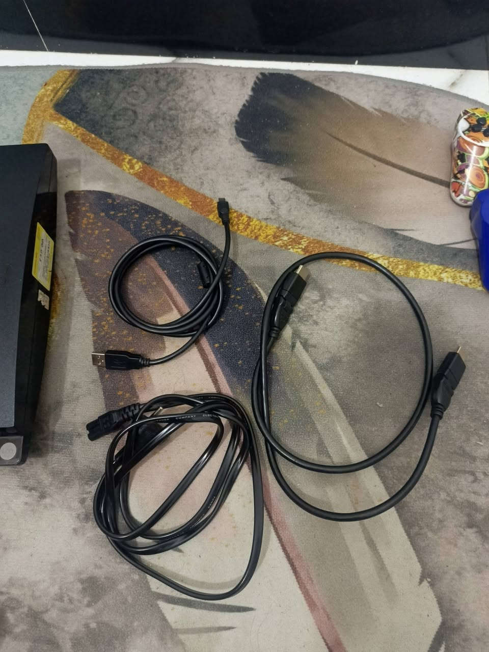 بلي ستيشن 3مهكر للبيع
الجهاز مكفول ونضيف ما مصلح 
ولا مفتوح بعد هوه بين من الصور 

وكامل ملحقاته 

زائد 2 جوستك إصليات 

زائد واير البلي الصلي 

زائد واير شحن اليدات الصلي 

زائد واير الاجدي الصلي 

زائد 7 عبات 

بيس 2026

فيفة 2019

جيتي اي 5

كريتوس الجزء الول وثاني طبك 

كريتوس الجزء الثالث وحده 

Grah Turismo 6

Call of Duty MW3

لحاب يتواصل على الواتساب اي معلومه على الجهاز 
***********

السعر 175
وبي مجال لطيبين

عنوان ميسان موجود توصيل كل المحافظات 5
