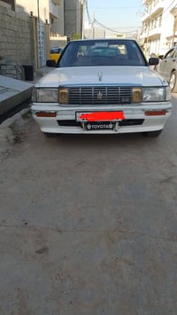 هارتوب سيدان • مكينة ٢٥٠٠ • ١٩٨٩