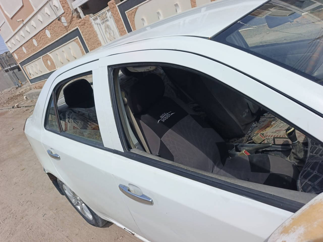 السلام عليكم
سياره جيلي موديل13للبيع مكينه كورلا لاتنقيص لاتبخير گير عادي شواصي جدد مابيهن قطره خياس سيارة حلوه عوزها ترتيبات شويه تحويل مباشر  السعر 18وبيها مجال للتواصل ***********
مكاني ذي قار قلعه سكر
