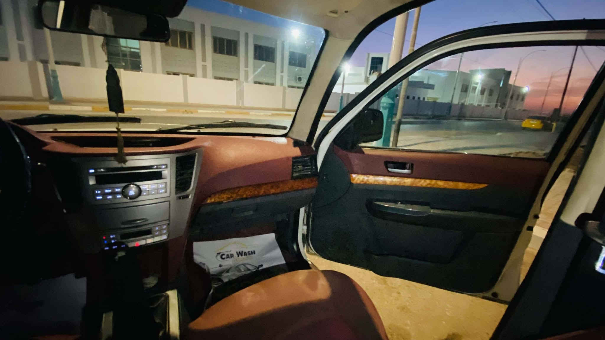 كرانت تايكر موديل 2019 سياره مكفوله كفاله عامه شرط كير ومحرك ترايك وين ما تريد سياره جواه تخم تاير حداديه جديده غرفه جديده سياره نضيفه وما عايزه شي مال جناي الرقم مثنى السعر 78 وبيه مجال قليل العنوان سماوه *********** الاستفسار اكثر على رقم متواجد واتساب
