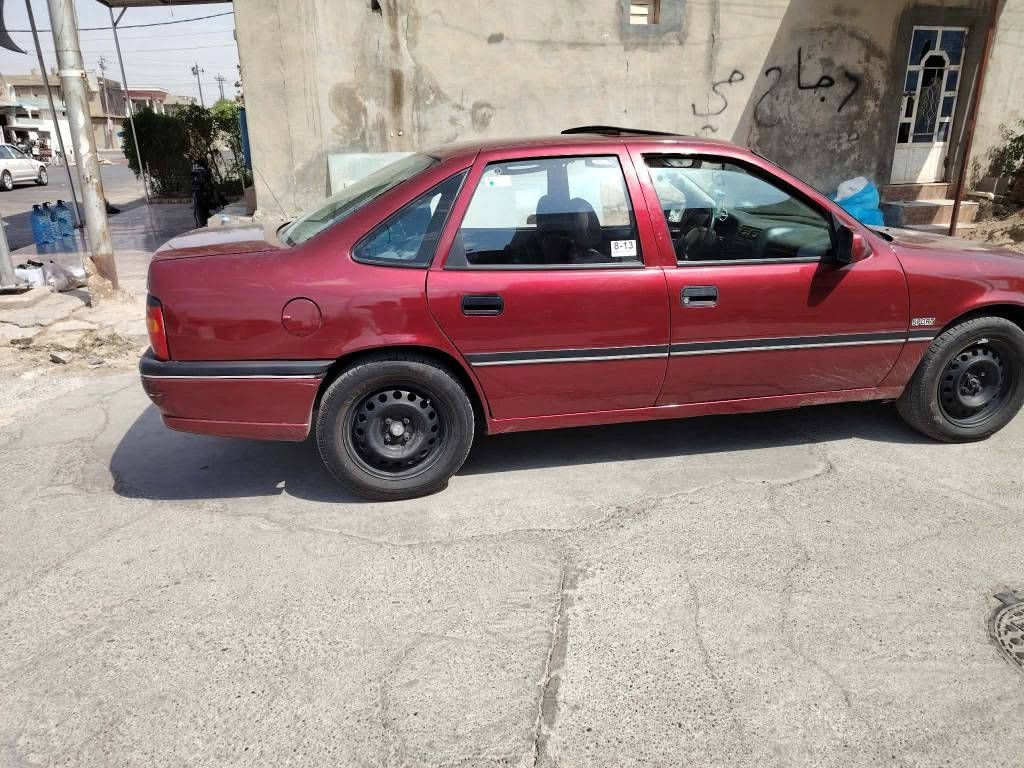 سياره اوبل فكترا موديل 92حجم18سياره نظيفه جدا كولشي مابي شرط بدون ضربه سنويه جديد لل 2030 كهربائية كلها شغال تخم صدر جديد سعر 42وبي مجال بسيط عنوان كركوك رقم هاتف *********** كركوك, العراق

