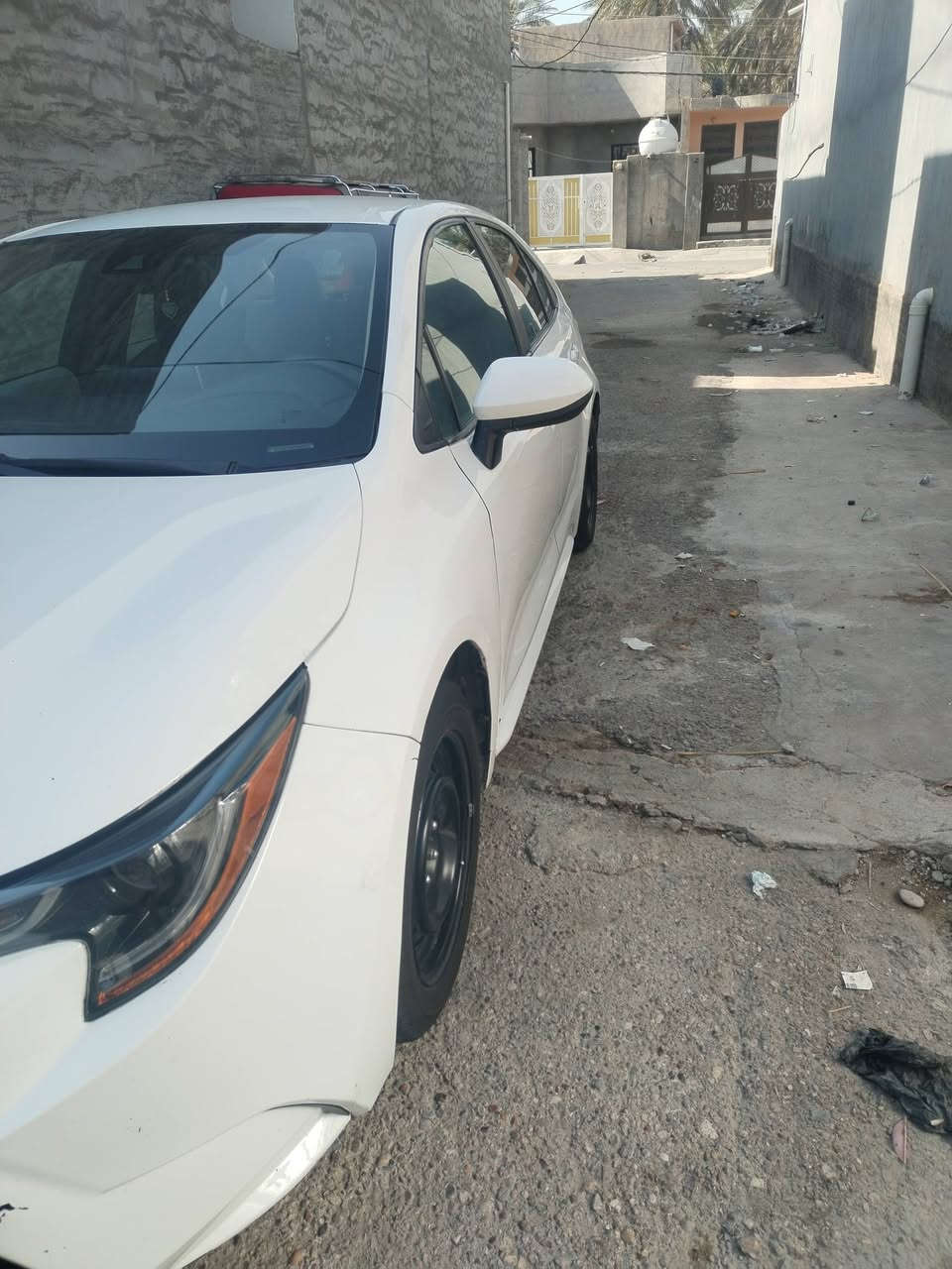 السلام عليكم للبيع كورلا وارد امريكي حادثهه جاملغ وبنيد جاملغ بلادي 2021 LEداخل ابيض هاند بريك بصمه تحكم ستيرن رادار مثبت سرعه شاشه كبيره تبريد ثلج فضل من الله  باقي المواصفات معروفه للاستفسار الاتصال***********
          ***********
