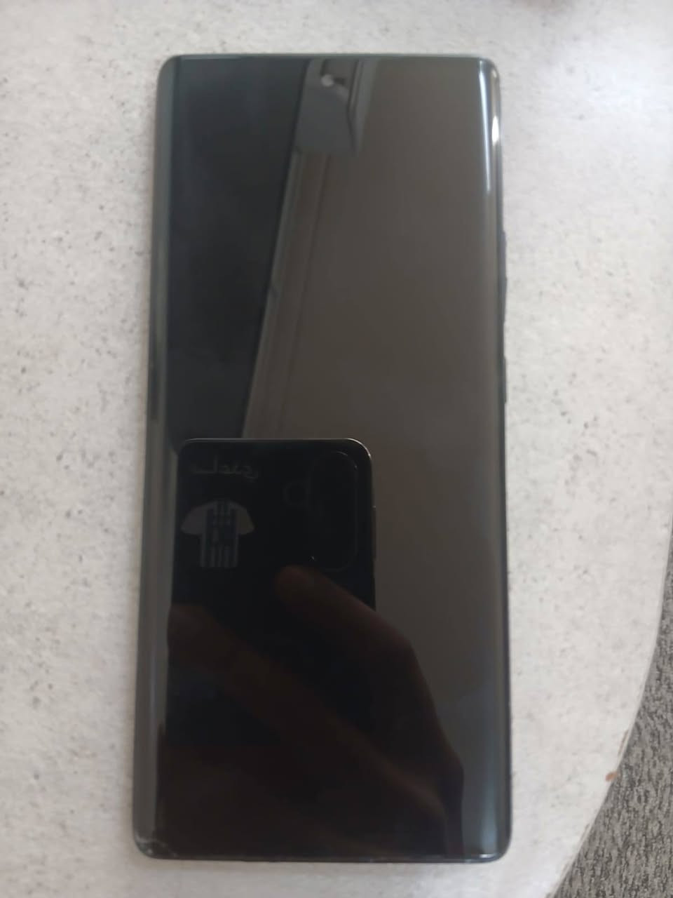 Infinix HOT 50 Pro+ 💥
ذاكرة 256 💾
 رام 8 كيكابايت +8 كيكابايت ✔️
بطارية 5000 M🔋
جهاز نظيف وسريع 💯، بي فطر بسيط بطرف الشاشة موضح بالصورة وما مأثر عاللمس ابد .

السعر : 150 الف ، و بي مجال بسيط 
للتواصل : ***********
