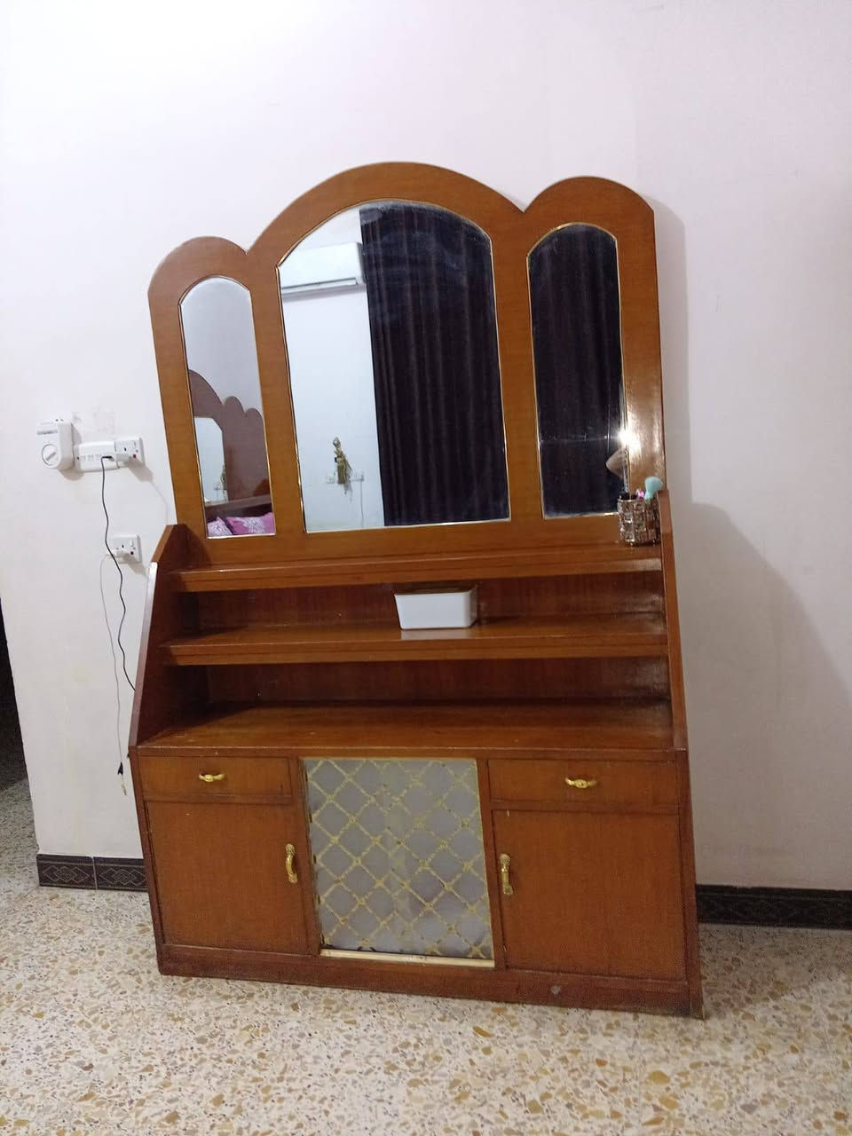 سلام عليكم غرفه نوم حطاطه صاج رقم الهاتف ***********
