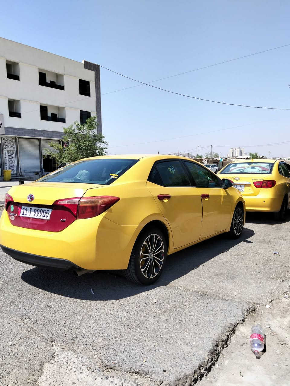 السلام عليكم اخوان
كورلا للبيع 
جاهزه من جميع النواحي 
كير بشرط 
محرك بلادي 
صدر قبل أسبوع نفضته
تخم تاير 
مصفره هيئه ومرور 
***********
السعر 113

نص مكتوب في الصور:
- bidfax.info
- Історія автомобіля Toyota Corolla L 2019 Red 1.8L 4 vin ...
- انتقال
- حفظ
- مشاركة
- Toyota Corolla L 2019 Red
- BidFax
- Toyota Corolla L 2017 Red