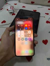 اكس إس ماكس • ٦٤ • بطارية ٧٩
