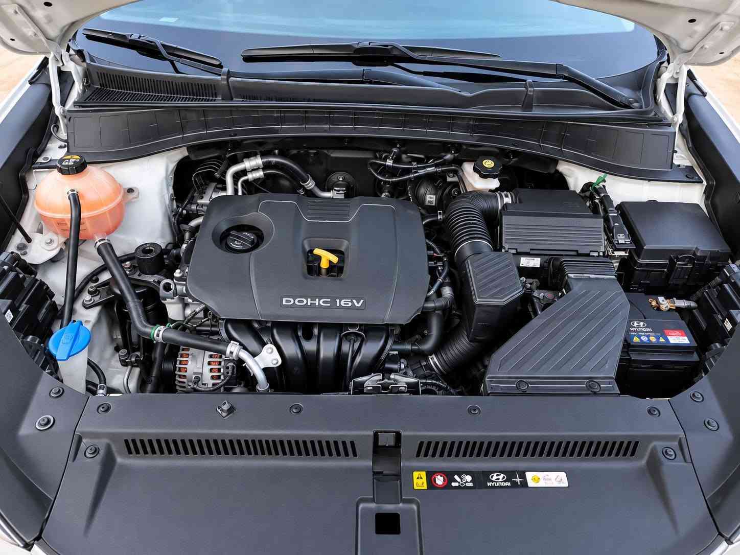 السلام عليكم 🌹 🚘 هيونداي توسان خليجي 2019 للبيع
🔹 الموديل: 2019
🔹 خليجي
🔹 المكينة: 2000 CC
🔹 الممشى: 120 ألف كم
🔹 فول أوبشن ما عدا الفتحة
🔹 السيارة جاهزة من كلشي
🔹 بيها 3 قطع
🔹 رقم بغداد باسمي
🔹 السعر: 155
🔹 المكان: الديوانية
📞 للاستفسار: ***********
