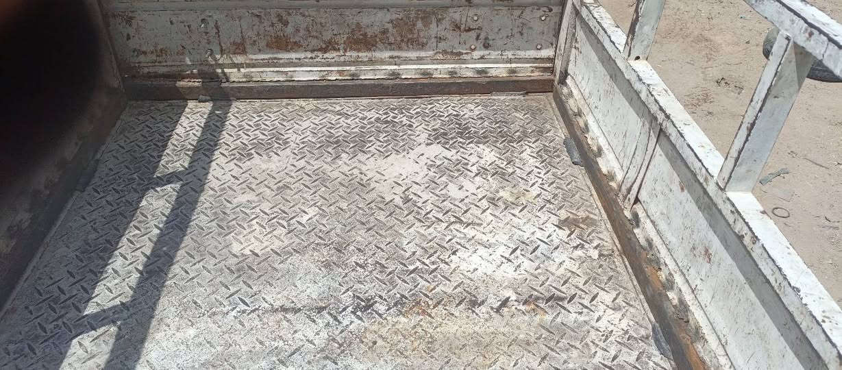 سلام عليكم ستوته للبيع كلك  ستوته نضيفه تخم تاير كهربائيات شغاله مكينه 24 سعره 650 وبيه مجاال بصيط     مكان شاميه ***********
