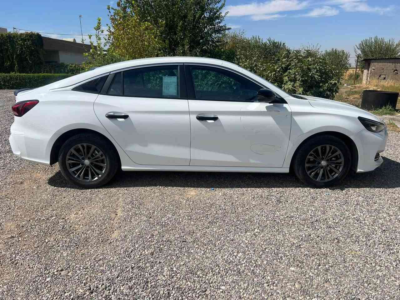 MG GT ئيم جي جيتي موديل ٢٠٢٥ فول مواسةفات بةس سلايد نية بێ سبوخ بێ تةعديل تةنها شوختيكي لة دةرگاي سةكن هةية ٣٠ هةزار رويشتية نرخي ١٠٨ وةرةقة *********** أربيل, العراق

