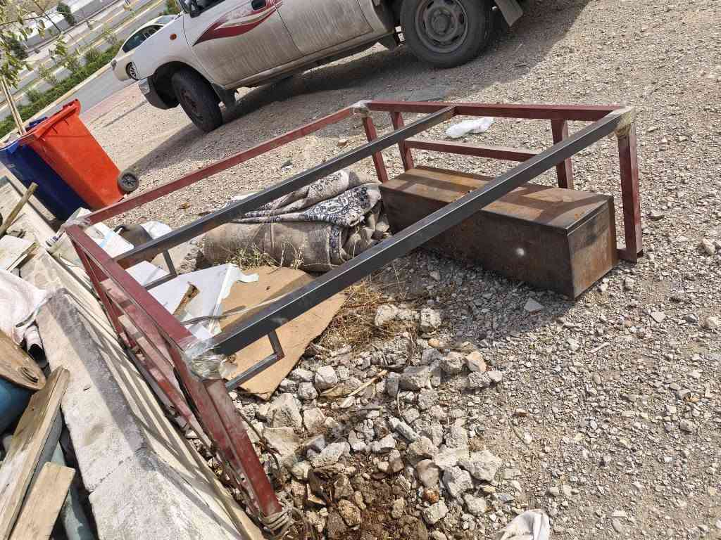 صندوق • خشبي • السليمانية