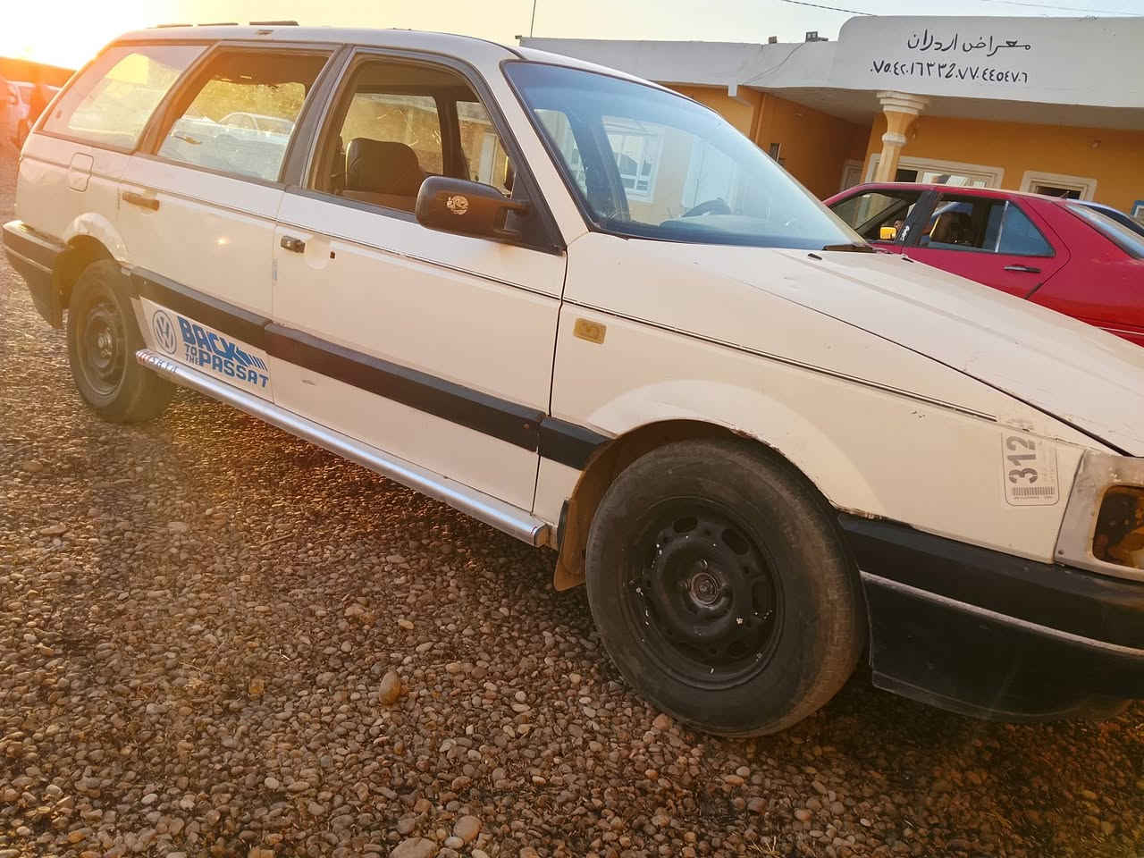باسات موديل 1989 سنوية عظم سيارة جاهزه رقم صلاح الدين محرك 0،8  كير جديد محرك نظيف سعر 25 وبي مجال كوبون ماكو، ***********
