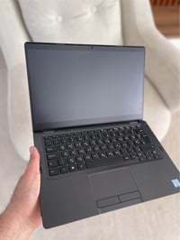 ديل E5300 • i5 الجيل الثامن • شاشة لمسية ٢ب١
