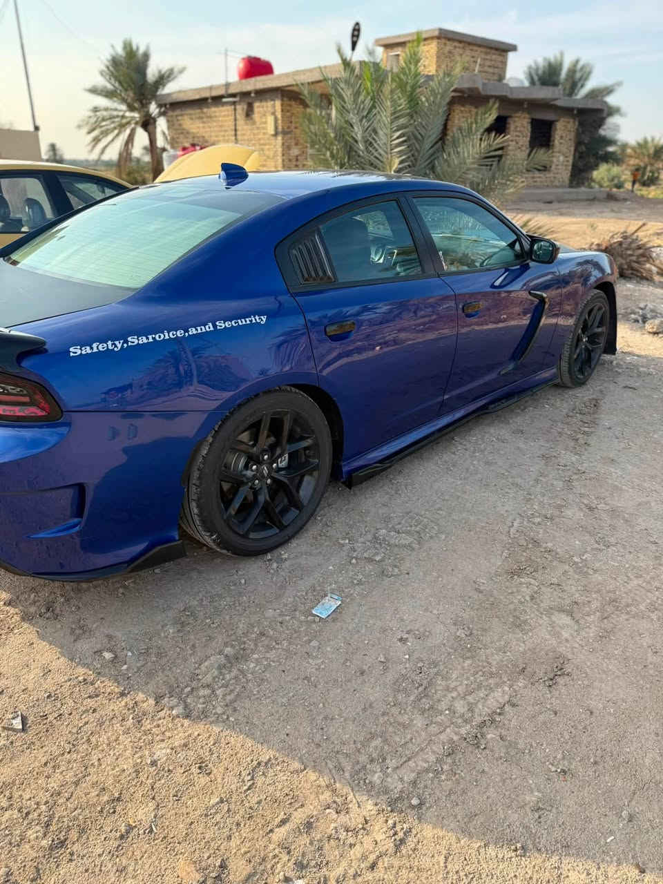 جارجر موديل GT 2019
المحرك 6 سلندر (V6) سعه 3.6 لتر
كير اوتوماتيك 8 سرعات مع اذراع تبديل
خلف المقود
المضهر خارجي تصميم رياضي بل كامل
SRT شكل ال
العجلات رياضي قياس 20 لون اسود شاشه الداخليه شاشه لمس قياس
8.4انش تدعم نظام Uconnect مع
Android Autog AppleCarplay
مقاعد جلد رياضي احمر واسود مع مقعد
سائق كهربائي
الاضاء عدسات زنون عالي ناصي
نظام الصوتي مميز مع نظام تكييف
اوتماتيكي ثنائي المناطق
وضع قيادة رياضي sport Modeمع نظام
Perfomance suspension تعليق رياضي
كامره خلفيه +حساسات خلفيه للتوقف
+نظام مانع انغلاق المكابح(ABS) +نظام
تحكم بالثبات (ESC)
حادث سياره صبغ بنيد بدون معجون وصبغ جاملغ خلفي صبغ بدون معجون ويوجد بارد في جاملغ امامي بدون صبغ
ومعجون
مكينه وكير خير من اللّٰه
تبريد ثلج
حداديه جديده
تايرات جديده
سياره جاهزه الف دينار ما تصرف عليه
سعر مطلوب 195 ورقه
لتواصل ***********
مكان سياره بابل الحله قرب شركة الرنا
