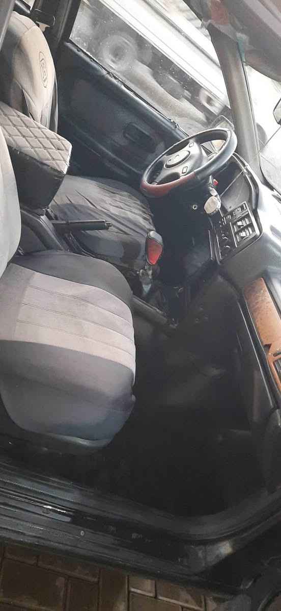 22بيها مجال قليل فورد سكوربيو محرك 6 كير ومحرك شرط لا صرف ولا نفخ وايرمنيا كله مسويها جديد رقم الماني سنويه خضره مضخم صوت شاشه تايرات جدد شادهم ويل جديد طخم ستيرن كله جديد  سياره نضيفه وحلوه العنوان موصل حي الخاء قرب محطة الكفائات الاستفسار اتصل ع رقم ***********
