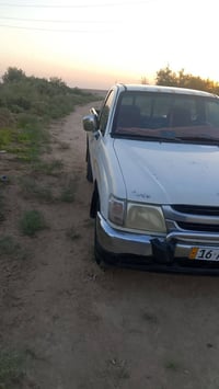 بيكم للبيع موديل 2002نظيفة مال جناي وضع شريكه السعر 75وبيه مجال مكلف ب...