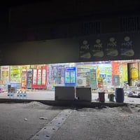 سوبر ماركت للبيع • العروبة الثانية • قرب مجسر أبو الفضل
