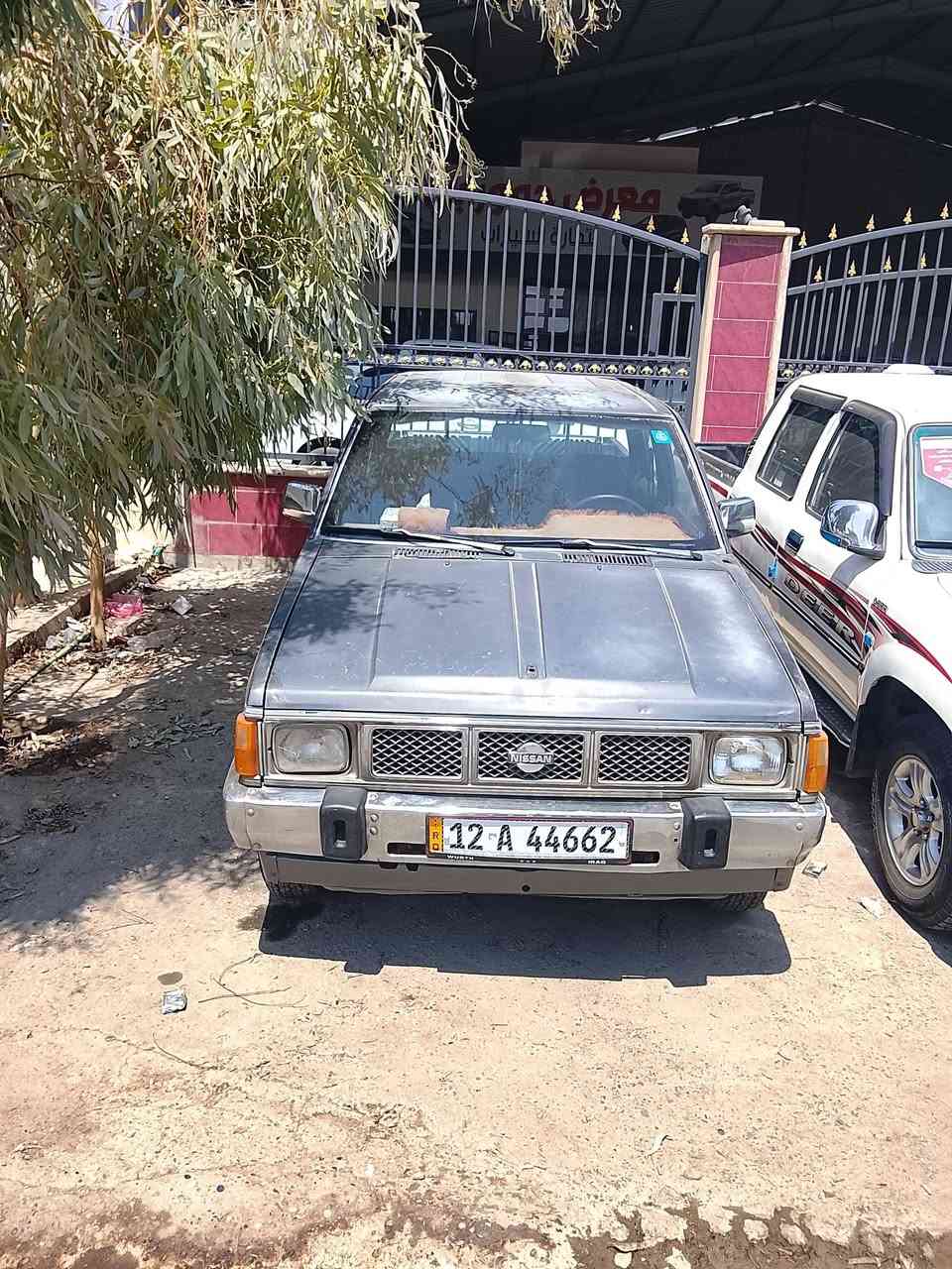 بيك اب نيسان 1990 رقم انكليزي سنويا 30 بدون صبغ شرط التحويل ، كوبون فيزا المحرك بي تنقيص   السعر 42 وبيها مجال التواصل على الرقم ***********

