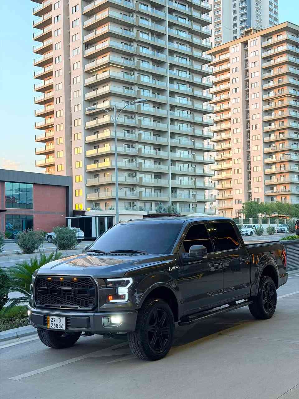 F150 XLT • V8 5.0 • دفع رباعي