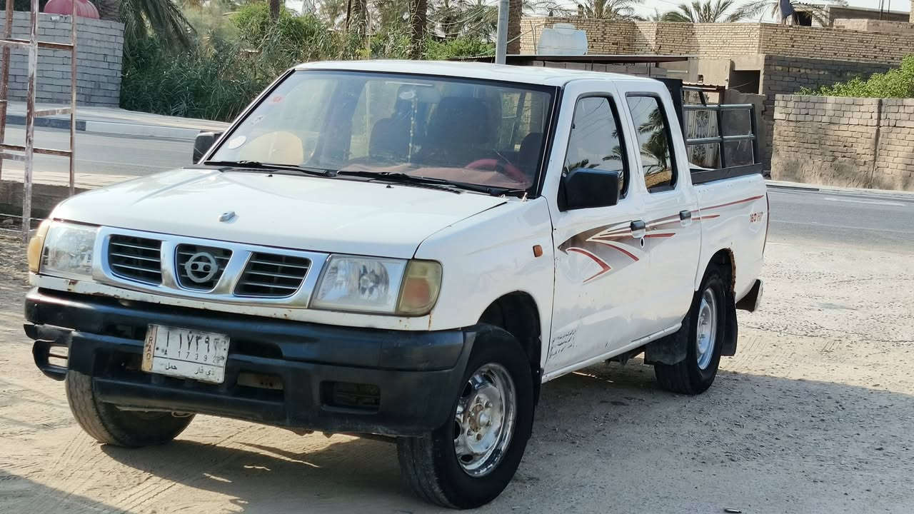 شباب نيسان للبيع موديل 14السياره جاهز كلاك كلاك السعر 25 اوبيه مجال الرقم ***********
