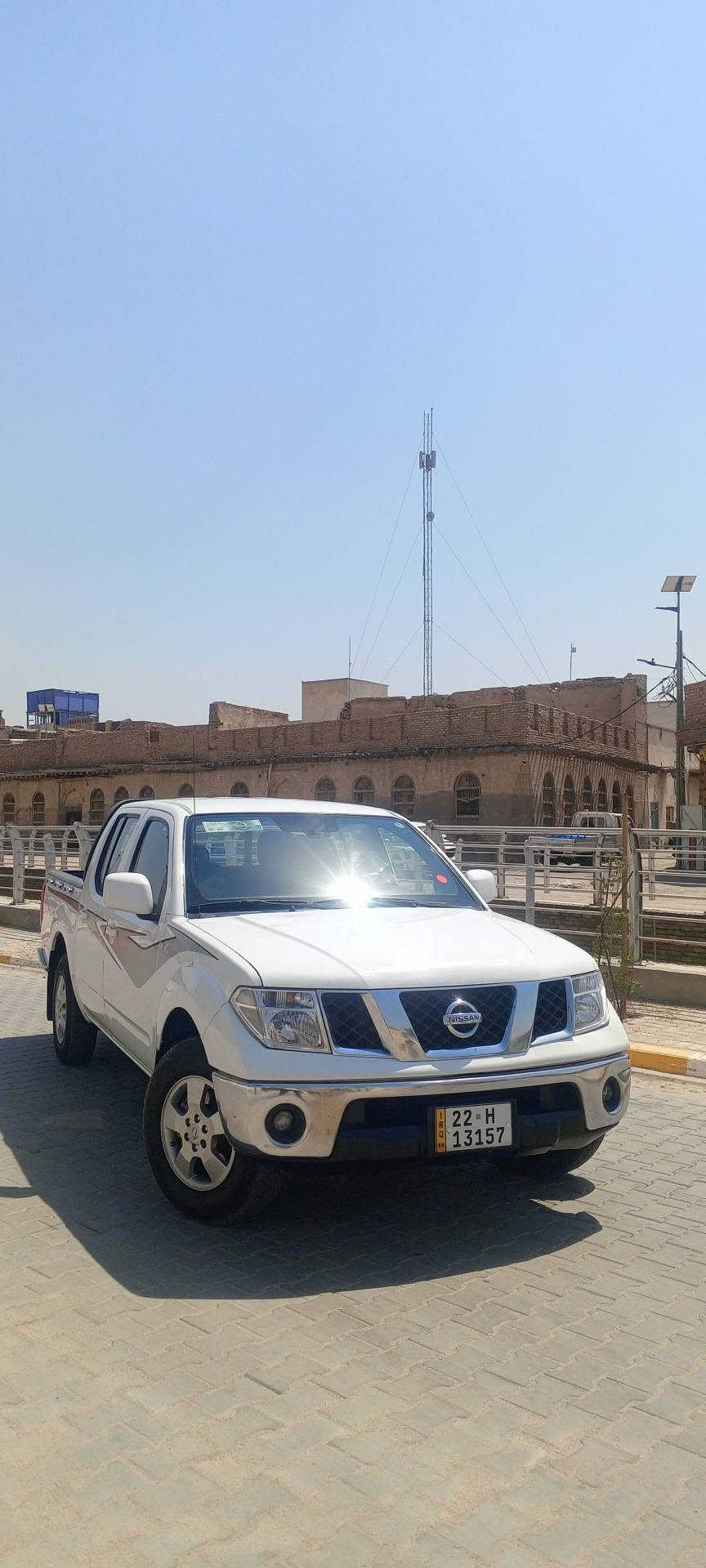 نيفارا 14 خطين غاز وبنزين كفاله ما عدا باب صبغ ماكينه وكير وحداده تبريد وتخم تايه كله جديد سنويتها لحد 30 رقم اربيل اوتوماتيك 112 وبيها مجال للشراي رقم الهاتف *********** عنوان بصره نظران وترهم مراوس سياره عالي
