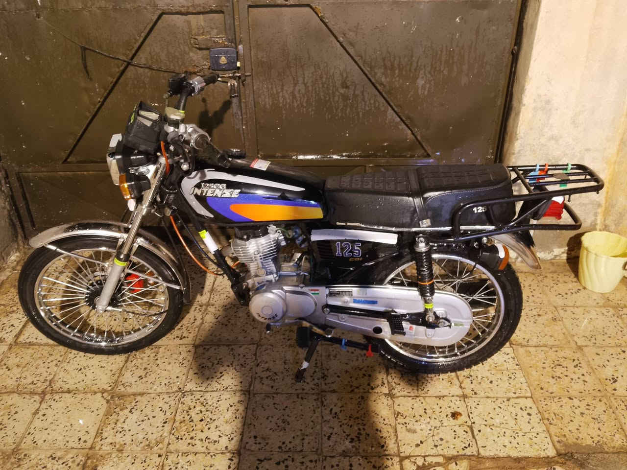 سلام عليكم درجه البيع 4كير اوراق اصولي موديل 23 مكينه اصلي شلامجه السعر 750وبيهه مجال اتصل بيك خير ودالل ***********
