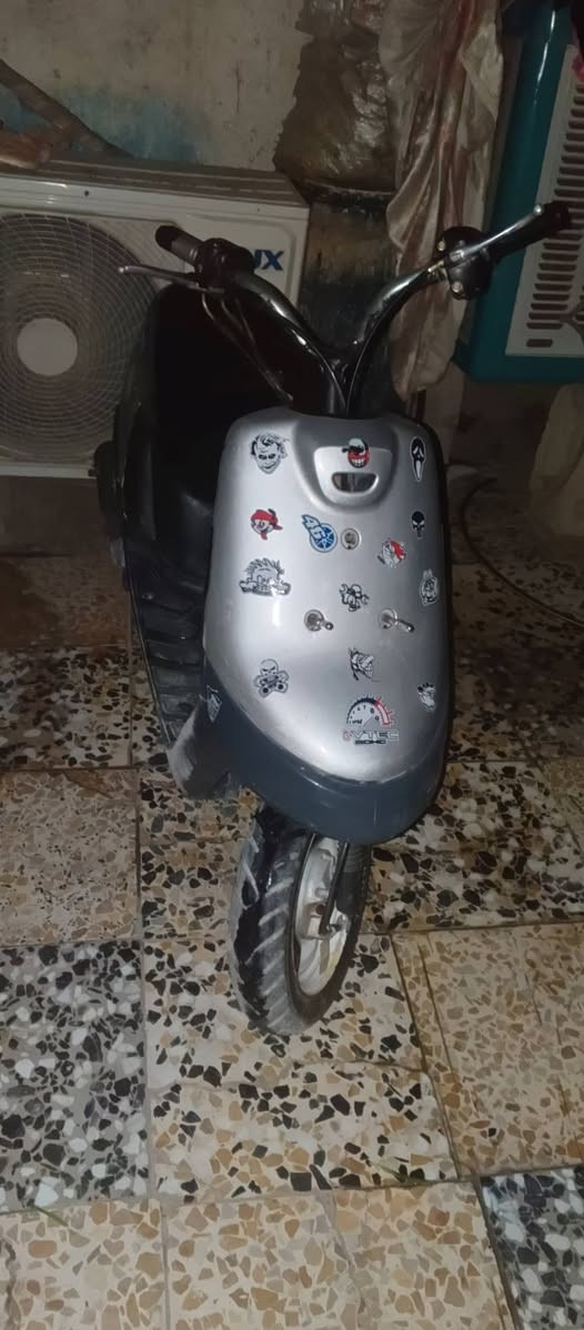 سلام عليكم
تره وصخه مو دكولون مو زينه😂 
شباب دراجه بطه 60للبيع سعر بل اخير للبيع ومراوس شعدك نزل دراجه شلعه ومعدل فوول 
من اول هندر سلف يرادله باتري
دراجه مال لعب 
ماوياها كفرات تجي هيج 
سعر 250وبيه مجال للطيبين اي استفسار ثاني رقمي واتساب
***********
متواحد 24ساعه
