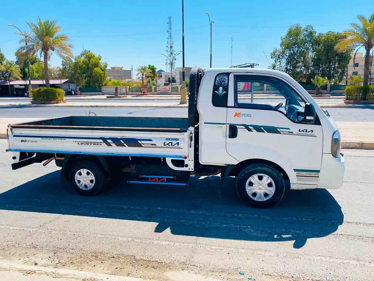 سلام عليكم
كيه حمل  ٢٠١٩
بيه مكانين بارد موضح بل صور 
تخم تاير 
صدر جديد 
تبريد منضومه جديده
مكان السياره تكريت 
رقم بغداد بسمي تحويل مباشر 
سعر ١٢٠وبيه مجال لشراي 
الستفسار ***********
مراوس ٢٣ او ٢٤ فرق نقد
