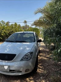 ٢٠١٤ • ابيض • بدون حادث