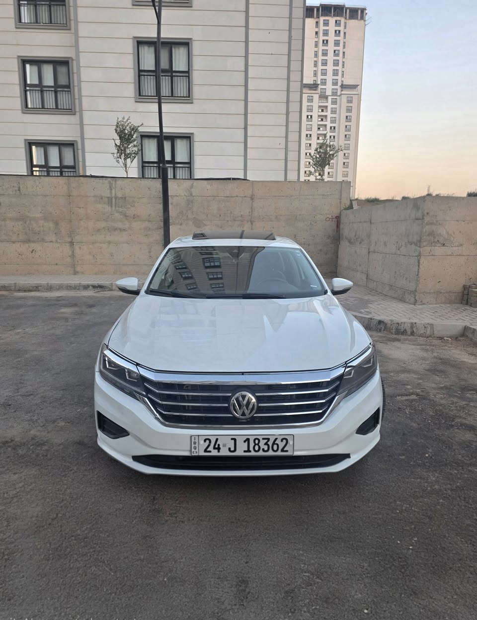 مواصفات سيارة باسات 2021 إصدار SE

المواصفات الميكانيكية والداخلية

• 🚗 باسات 2021 Passat SE فول مواصفات

• المحرك: 2.0 لتر توربو

• المقاعد: جلد لون قرميدي (بني غامق)

• مقعد السائق: كهربائي

• مقاعد: تدفئة أمامية

• دبل بصمة

• فتحة سقف

أنظمة الأمان والتقنيات المساعدة

• نظام الدفع: أمامي (FWD)

• رادارات: أمامي، خلفي، نقطة عمياء

• أنظمة مساعدة: تحديد سرعة، تحديد مسار

• كاميرا خلفية: مدمجة مع حساسات

• النظام الترفيهي: Apple CarPlay / Android Auto

حالة السيارةالصبغ: جاملغ جهة السايق + ربع بنيد الأرباك: راجع سستم 
المحرك والـ كير: بشرط
شرط التحويل
عداد المسافة: 92,000 ميل
 المكان: أربيل
 السعر: 136$ فقط
📞 للتواصل: ***********
