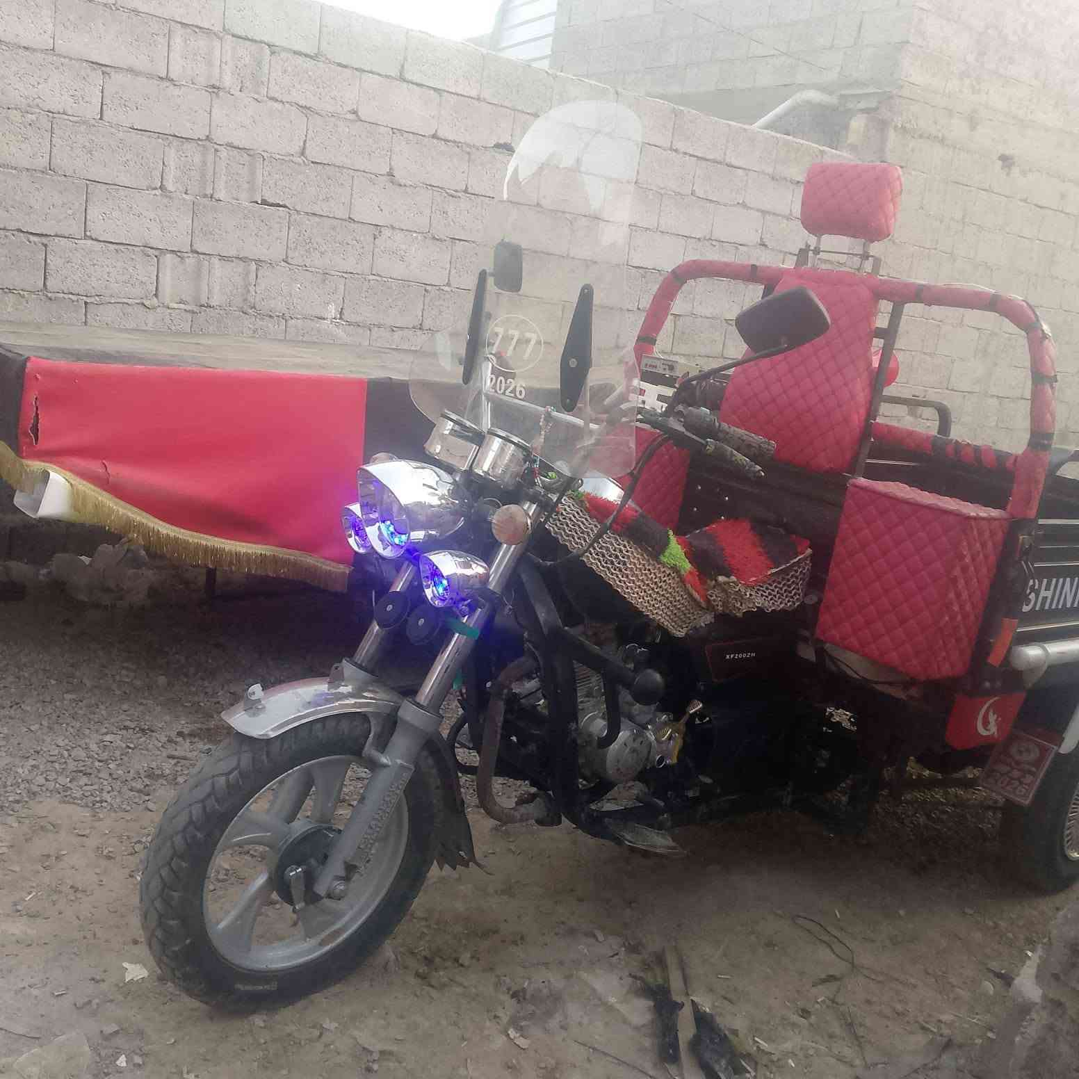 ستوته للبيع الموديل 23 كهربائيات شغاله ستوته شمالي اوراق كامله السعر مليونين وبيها مجال الاتصال على هذا الرقم واتساب ***********

