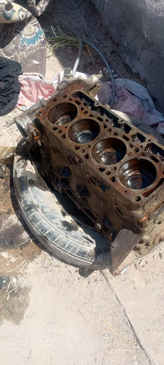 وسلام عليكم مكينه جينبي H1عوزه كاور فقط سوم بل يرضي الله وخذه مكان سماوه لستفسار ***********
