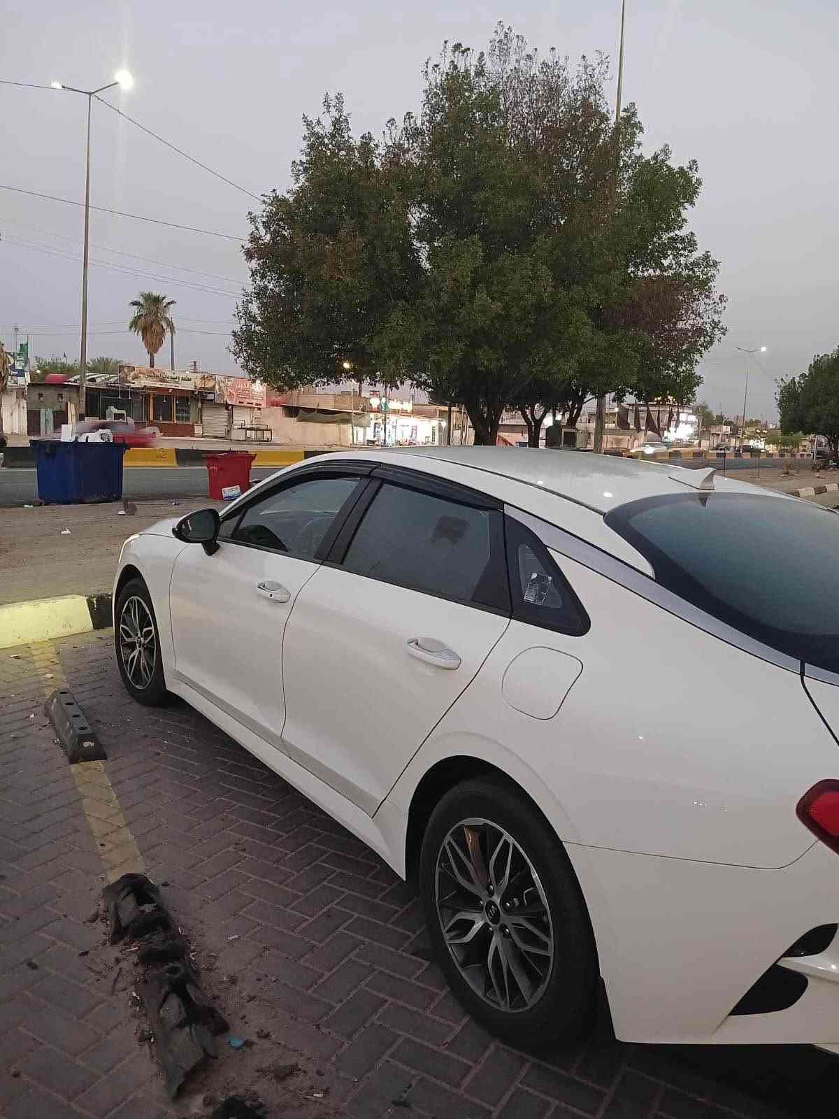 السلام عليكم k5 2021 خليجي محرك 2000 دوش المرغوب ماشيه 80 سياره حيل نضيفه فول مواصفات بصمه تشغيل عن بعد مثبت سرعه حساسات اماميه خلفيه كامره خلفيه شاشه دخول ذكي وبعد بيه هواي مواصفات بيها الجاملغ الخلفي بارد فقط 180 وبيه مجال 
بصره معقل  
*********** البصرة, العراق
