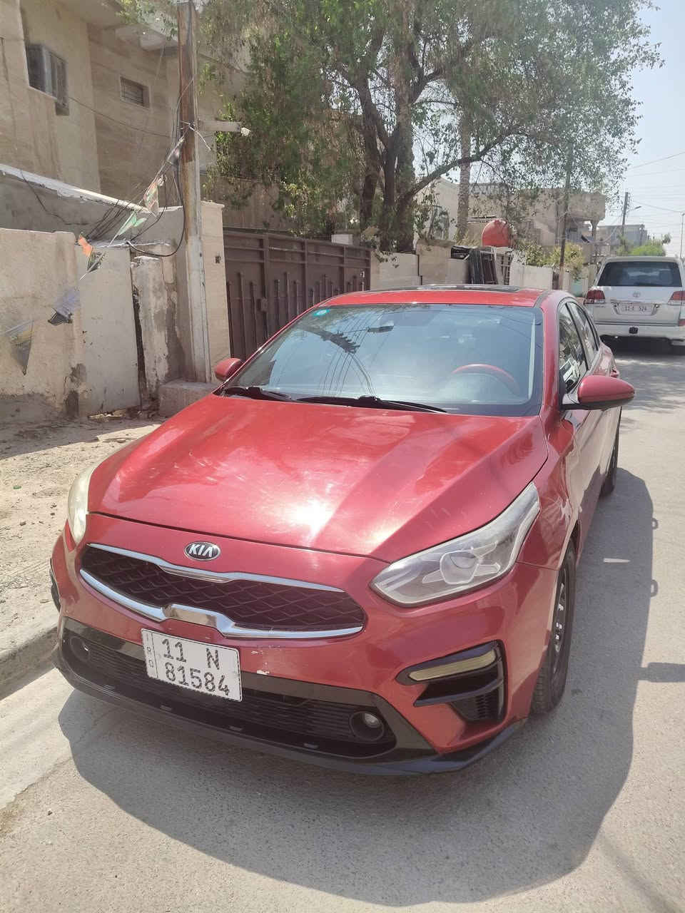 السلام عليكم
كيا فورتي 2019
فئه S
مكينه 2000 دوش 
وارد امريكي حادث جاملغ و بنيد لغد و الشاصي مكفولات 
السعر  120 و بيه مجال 
الاتصال ***********
